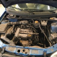 Opel Corsa B 1.0 benzina
