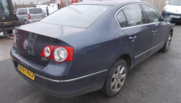 VW Passat 2.0 TDI 2007 (4)