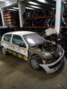 renault_clio2_hatchback (2)