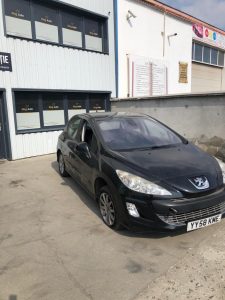 Peugeot 308 2008 Hatchback dezmembrari (3)