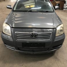 Toyota Avensis 2003 Berlina 2.0 diesel