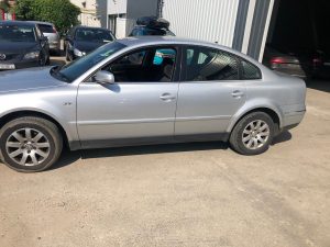 VW Passat 2003 Limuzina 1.9 tdi (4)