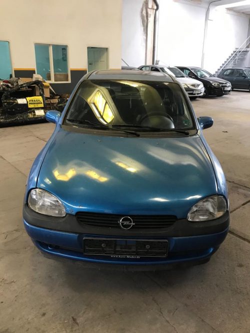 Corsa B 1.0 benzina